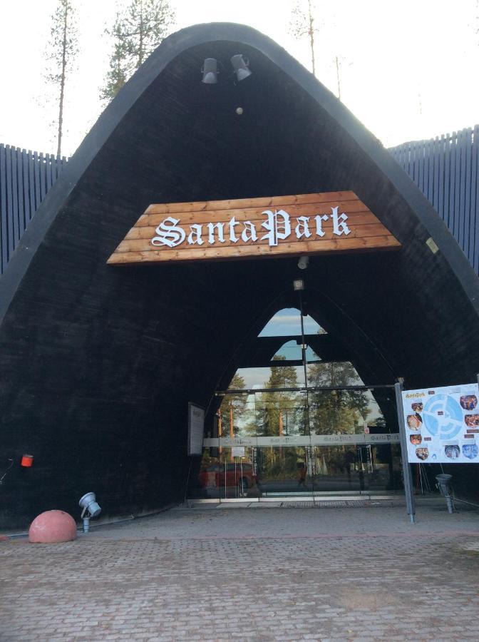 רובניימי Apartment Next To The Santa Park And Santa Claus Village מראה חיצוני תמונה